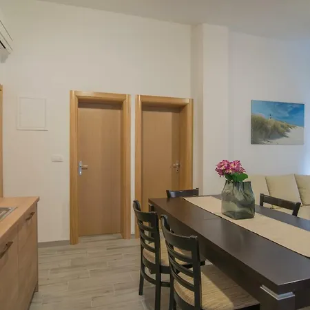 Middle Istra Apartment Pazin Exterior photo