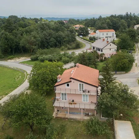 Middle Istra Apartment Pazin Exterior photo