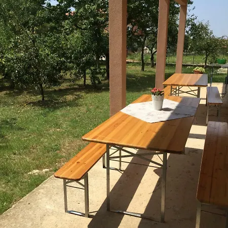 Middle Istra Apartment Pazin Exterior photo